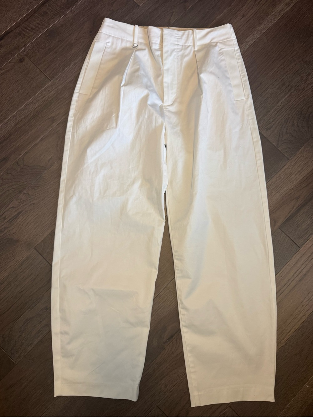 Bershka White Barrel Trouser Relaxed Pleated Pants
